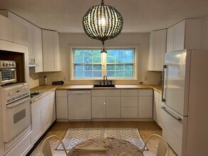 250 Edgewood Dr in Boone, NC - Building Photo - Building Photo