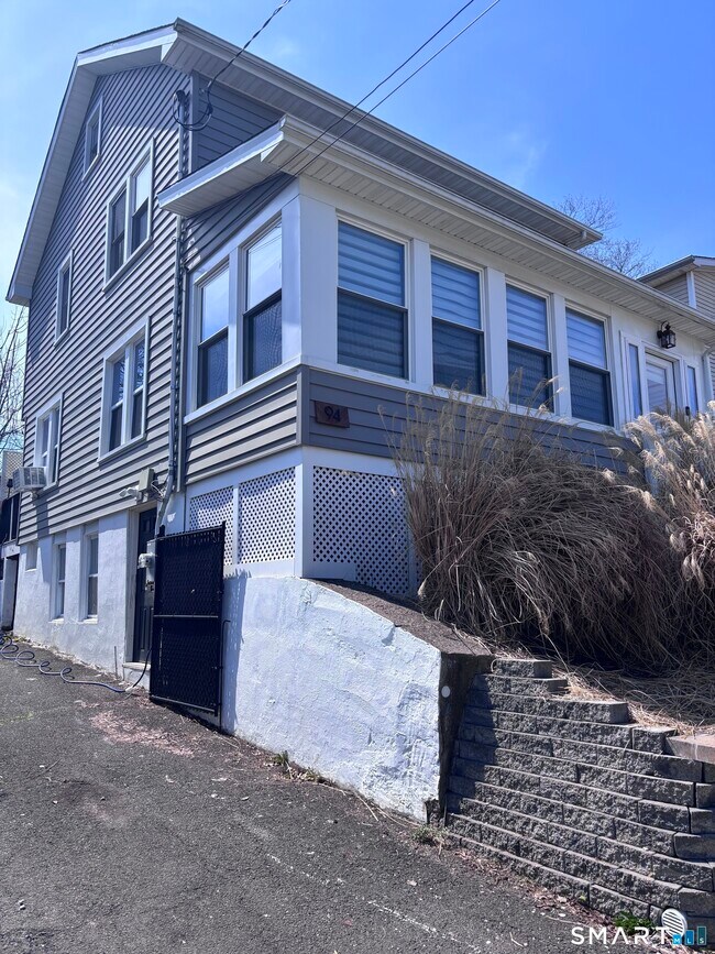 94 Prospect Ave in West Haven, CT - Building Photo - Building Photo