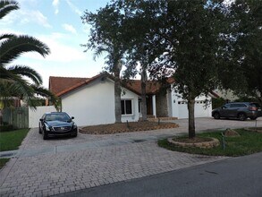 10753 SW 142nd Ct in Miami, FL - Building Photo - Building Photo