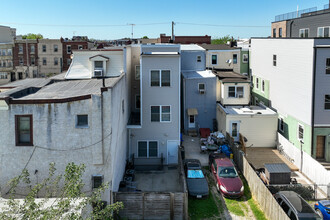 3029 Richmond St in Philadelphia, PA - Foto de edificio - Building Photo