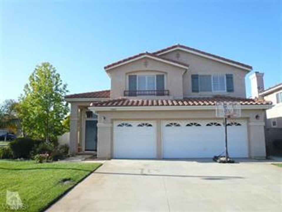 4409 Via Marquesa in Camarillo, CA - Building Photo