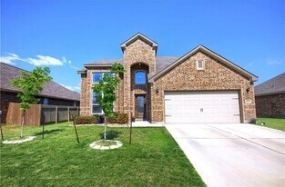 1003 Coconut Cove in Hutto, TX - Building Photo