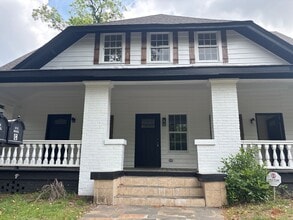 1215 S Hull St in Montgomery, AL - Building Photo - Building Photo