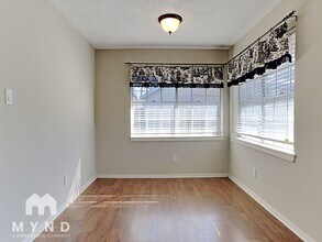 9015 Eldora Dr in Houston, TX - Building Photo - Building Photo