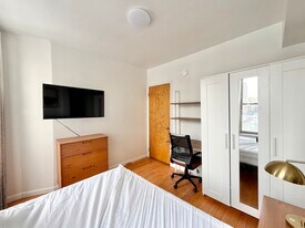 1993 3rd Ave, Unit 3 in New York, NY - Building Photo