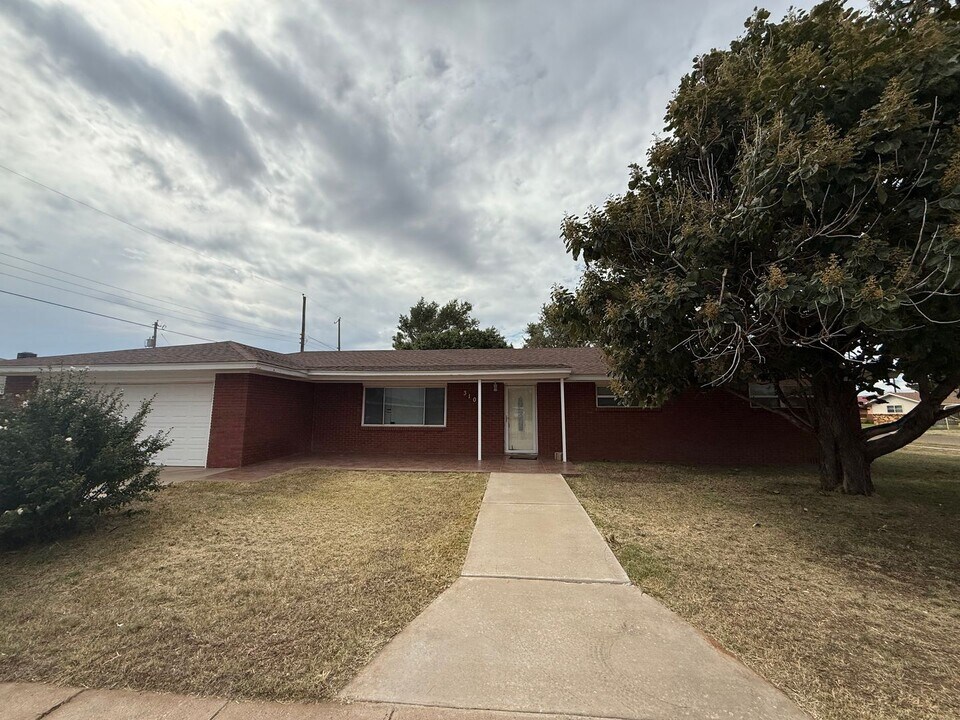 3101 Mandell Cir in Clovis, NM - Building Photo