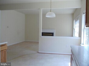 5 Sharon Ln in Stafford, VA - Building Photo - Building Photo