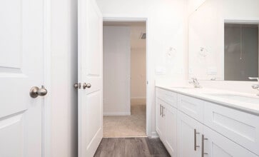 1406 Maltese Ln in Greensboro, NC - Building Photo - Building Photo