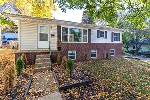 336 S Duncan Ave in Fayetteville, AR - Building Photo