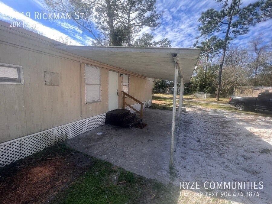 6619 Rickman St S in Jacksonville, FL - Building Photo