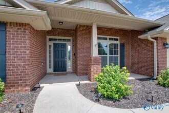512 Summer Cove Cir NW in Madison, AL - Building Photo - Building Photo