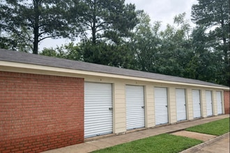 410 Oakwood Ave in Hot Springs, AR - Building Photo - Building Photo