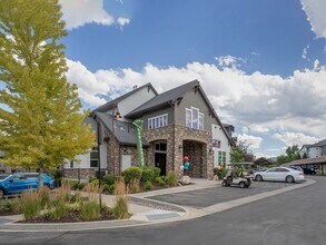 San Tropez Apartments & Townhomes in South Jordan, UT - Building Photo - Building Photo