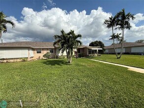 1397 High Point Way in Delray Beach, FL - Building Photo - Building Photo