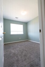 623 Hollandbridge Ln in Houston, TX - Building Photo - Building Photo