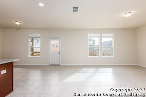 450 Salz Wy in San Antonio, TX - Building Photo - Building Photo