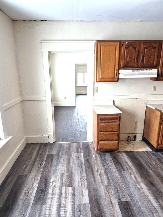 601 E 12th St, Unit 2