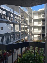 1720 N Congress Ave in West Palm Beach, FL - Building Photo - Building Photo