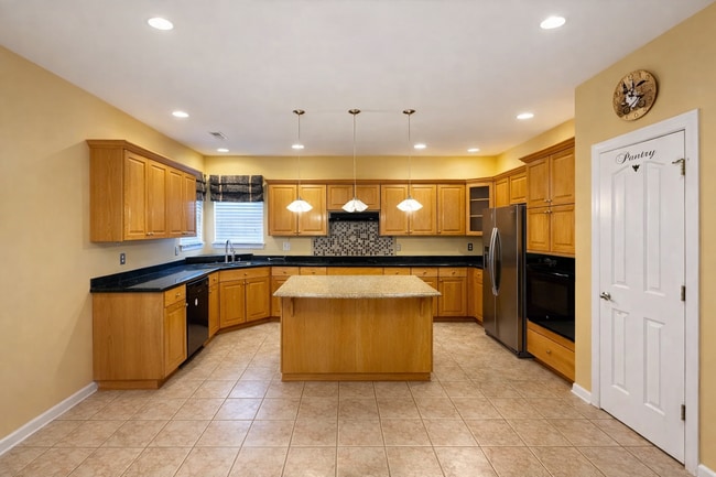 3821 Boysenberry Ct in Virginia Beach, VA - Building Photo - Building Photo