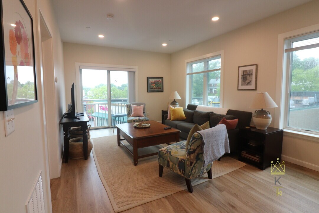 458 Washington St in Boston, MA - Building Photo