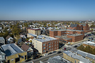 3201-3211 W George St in Chicago, IL - Foto de edificio - Building Photo