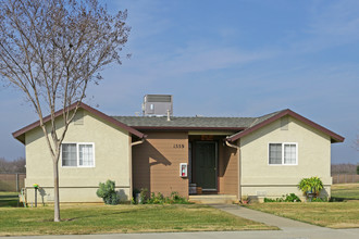 Bear Creek in Planada, CA - Building Photo - Building Photo