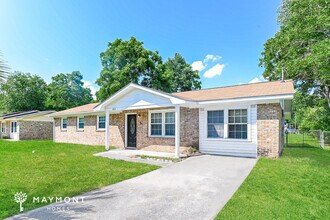 4414 Farmwood St in Ladson, SC - Foto de edificio - Building Photo