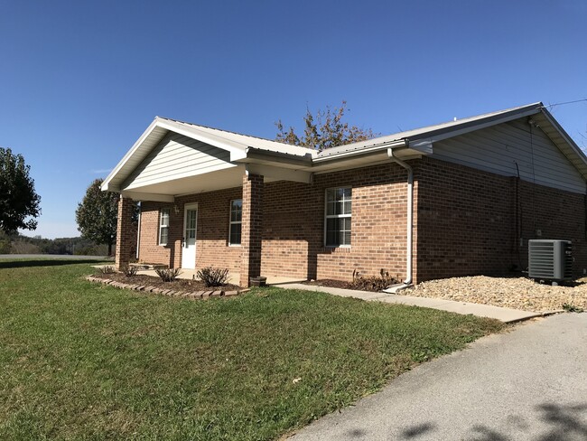 3208 Alton Dr in Kodak, TN - Building Photo - Building Photo