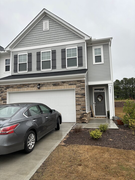 3621 Star Gazing Ln in Durham, NC - Building Photo