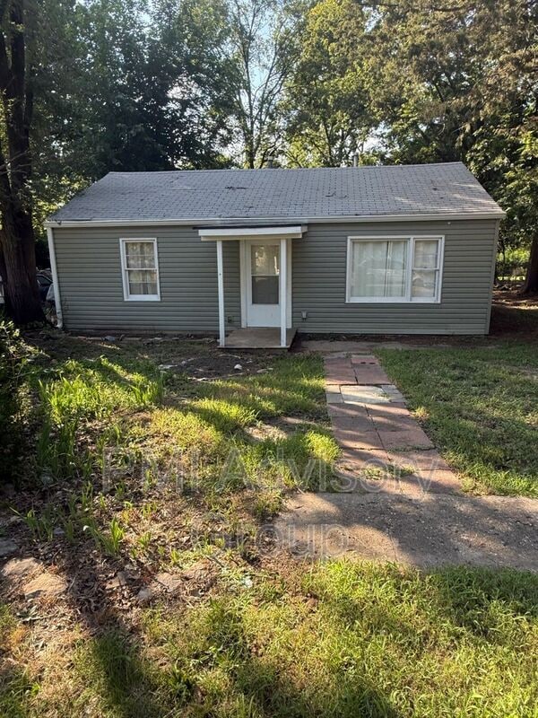 property at 316 SE 34th St