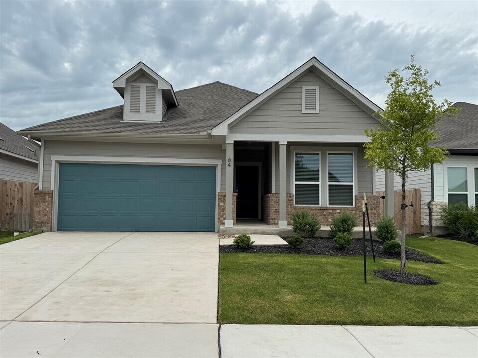 64 Hereford Lp in Hutto, TX - Building Photo