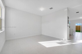 2619 SE 28th Dr in Homestead, FL - Building Photo - Building Photo