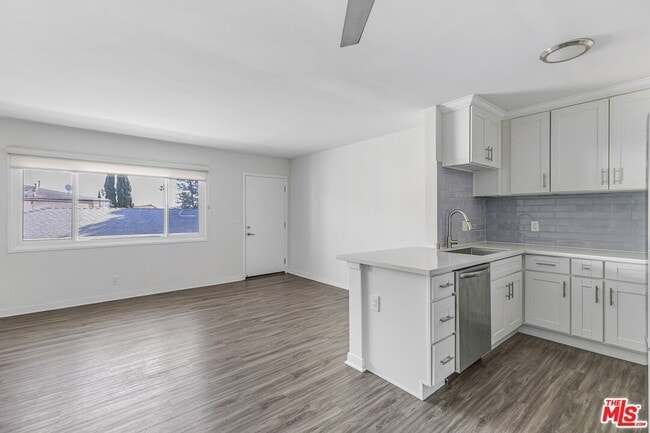 property at 1323 11th St