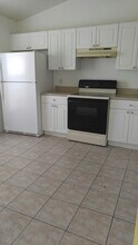 511 NE 24th Ave in Cape Coral, FL - Building Photo - Building Photo