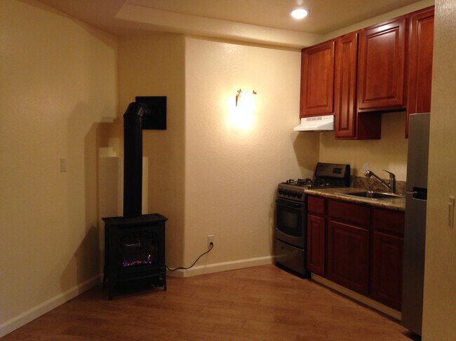 13975 Wings of Morning Dr, Unit House Apt. in Nevada City, CA - Building Photo - Building Photo