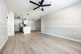 The Park at Valenza in Temple Terrace, FL - Building Photo - Building Photo