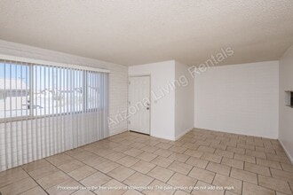 2241 Sandwood Dr in Lake Havasu City, AZ - Building Photo - Building Photo