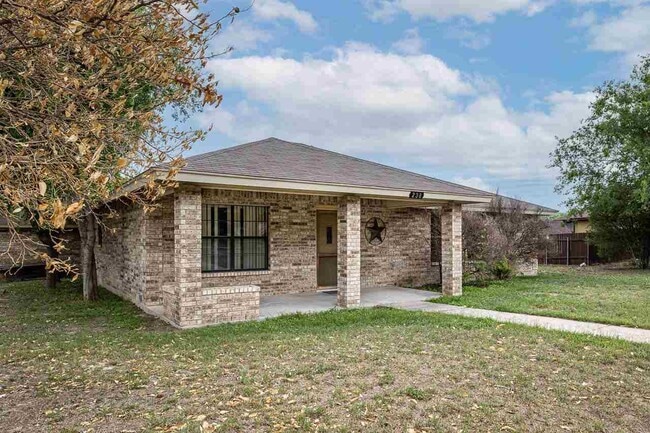 238 Tomahawk - RENTAL Trl in Del Rio, TX - Building Photo - Building Photo