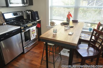 25 Caldwell St in Boston, MA - Building Photo - Building Photo