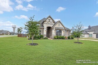 12501 Eagles Bluff in Godley, TX - Building Photo - Building Photo