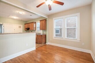 5624 Avenue P 1/2 in Galveston, TX - Building Photo - Building Photo