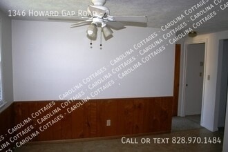 1346 Howard Gap Rd in Hendersonville, NC - Building Photo - Building Photo