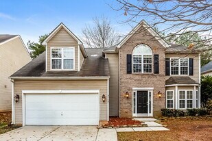 5112 Kiev Dr in Charlotte, NC - Building Photo