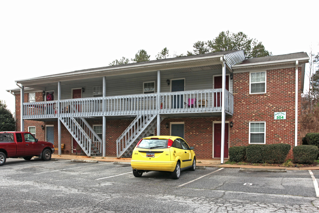 Union Gardens in Randleman, NC - Foto de edificio