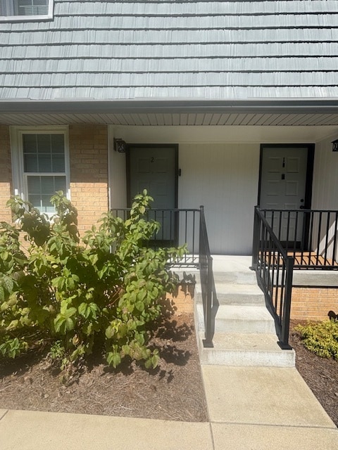 510 Basswood Ave in Nashville, TN - Foto de edificio - Building Photo