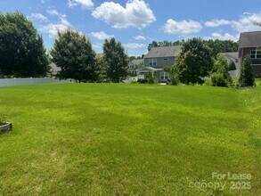 493 Twelve Oaks Ln in Fort Mill, SC - Building Photo - Building Photo