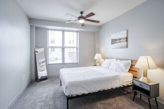 121 E Freedom Way in Cincinnati, OH - Building Photo - Building Photo