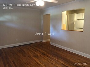 635 W Club Blvd in Durham, NC - Building Photo - Building Photo