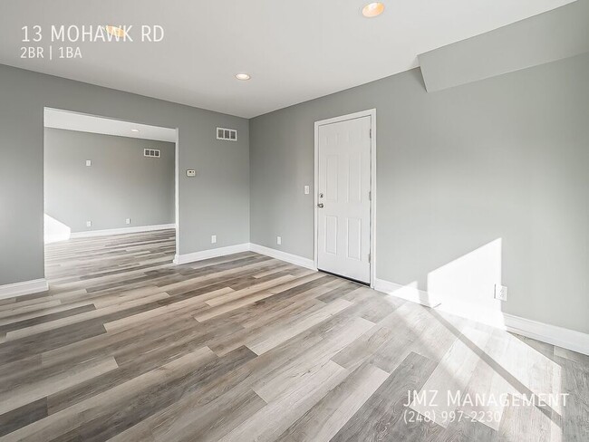 13 Mohawk Rd in Pontiac, MI - Building Photo - Building Photo