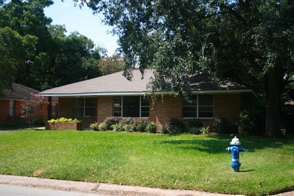 1834 Latexo Dr in Houston, TX - Building Photo